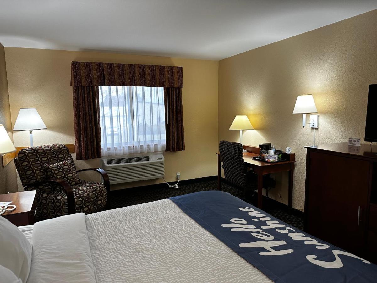 Days Inn By Wyndham Imlay City Εξωτερικό φωτογραφία