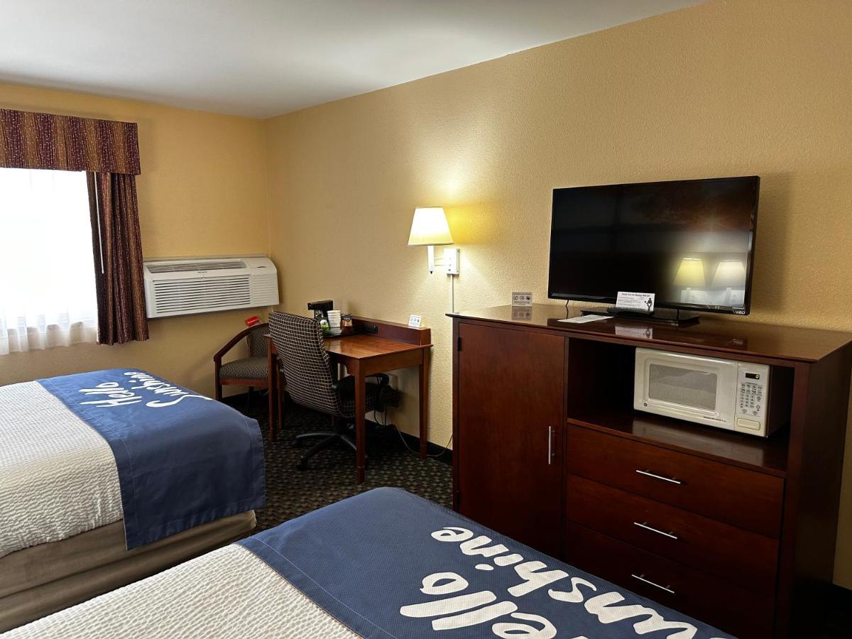 Days Inn By Wyndham Imlay City Εξωτερικό φωτογραφία